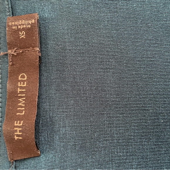 Dark Green Ruffled Top - Picture 4 of 6